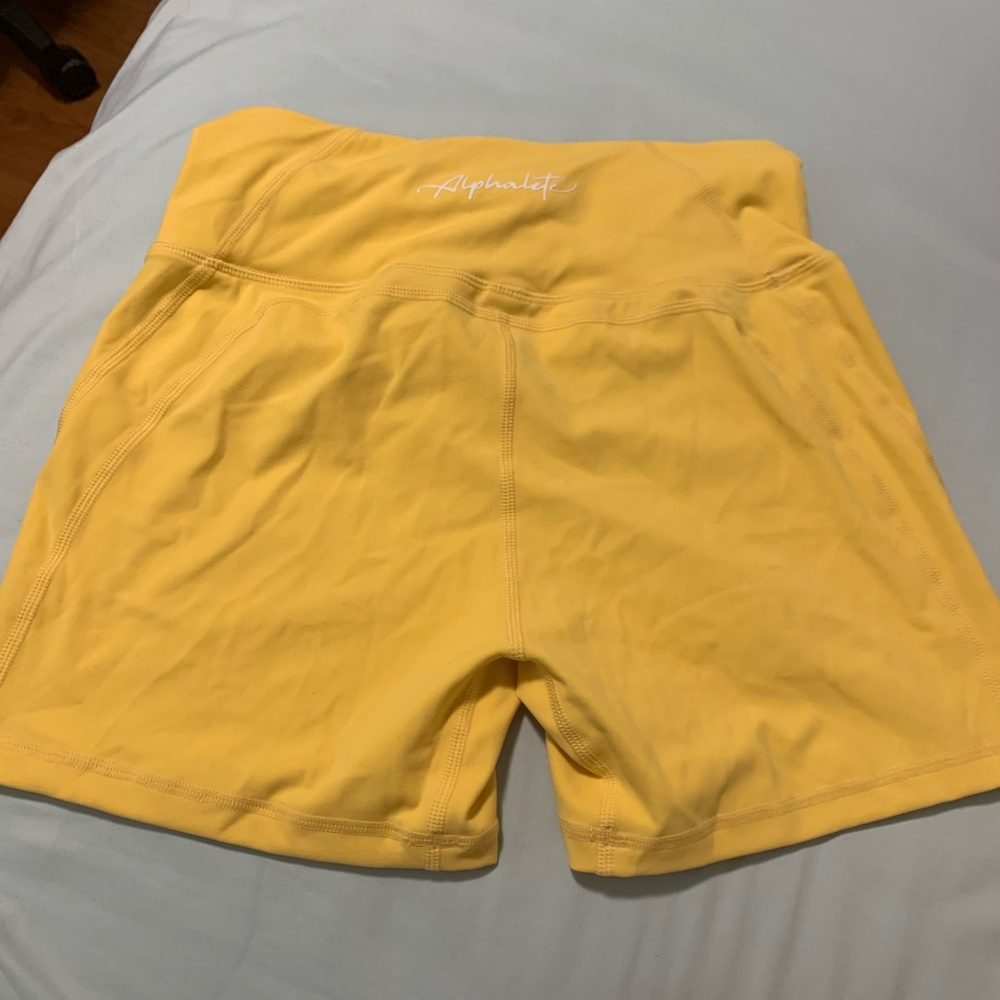 Alphalete pulse shorts